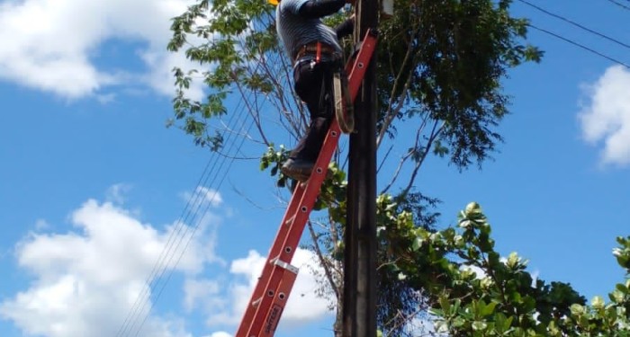 Prefeitura finaliza serviços de manutenção da iluminação pública em mais uma região
