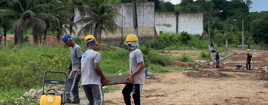 Prefeitura realiza obras de pavimentação no Assentamento Eldorado dos Carajás