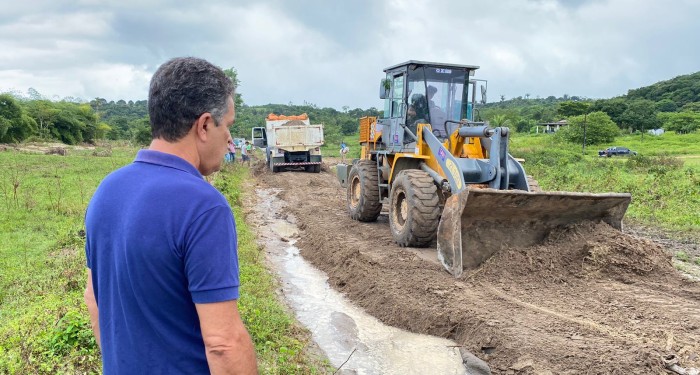 Prefeitura intensifica recuperação de acesso à comunidade Flor do Mundaú